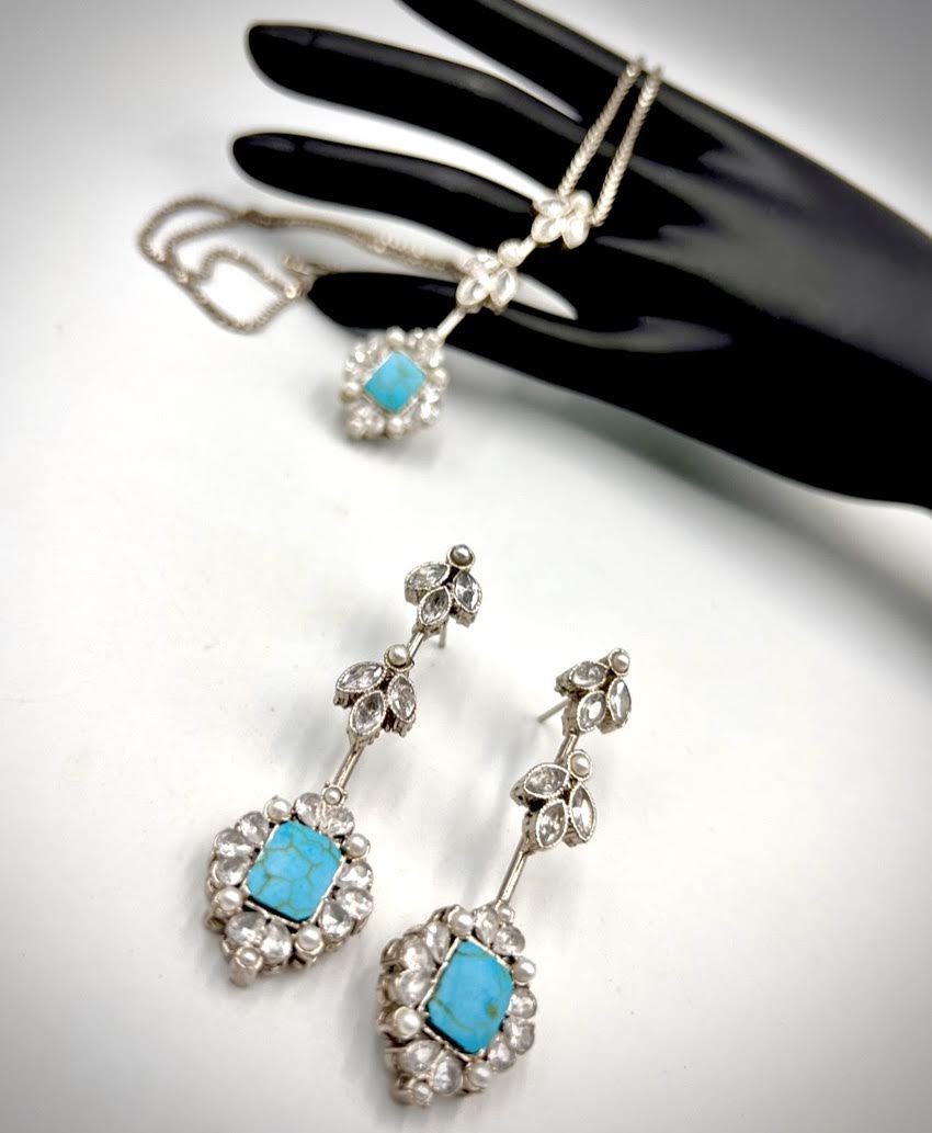 E-236 Shajri Feroza Silver Earrings