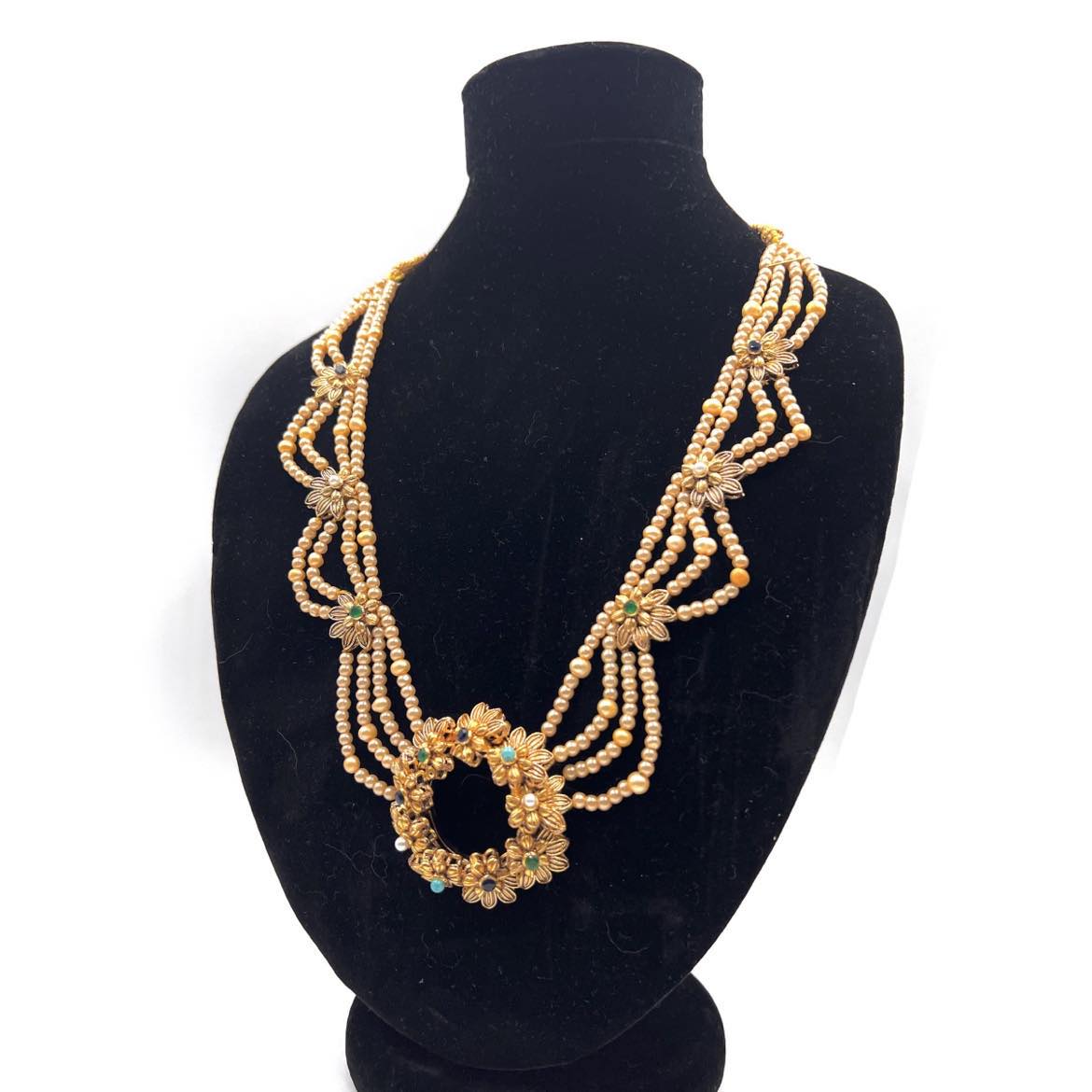 Cream Pearl Nauratan Necklace Nk- 43